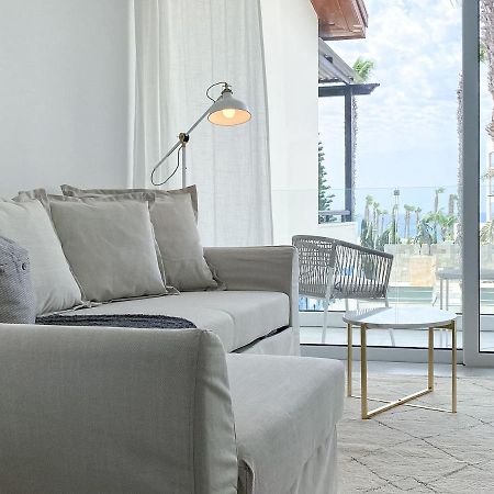 Appartamento Phaedrus Living Seaview Modern Flat Limnaria 134 Paphos Esterno foto