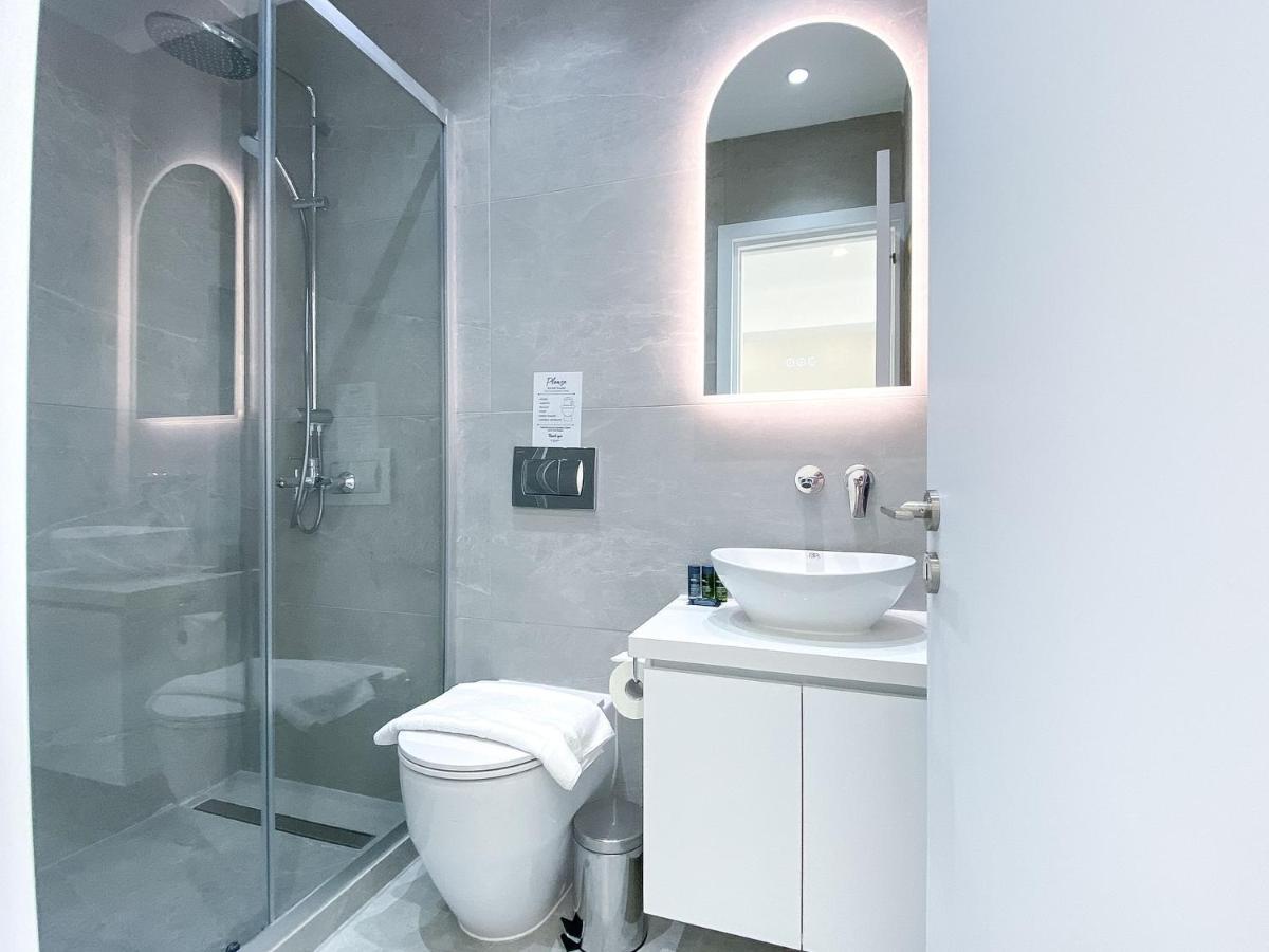 Appartamento Phaedrus Living Seaview Modern Flat Limnaria 134 Paphos Esterno foto